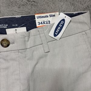 Old Navy Ultimate Slim Chinos in Light Gray